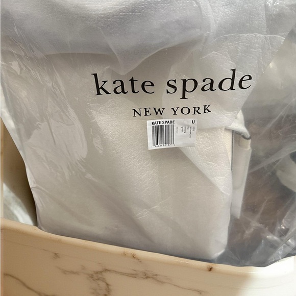 Kate Spade Pebbled Leather Shoulder Bag in Cream - Picture 1 of 4